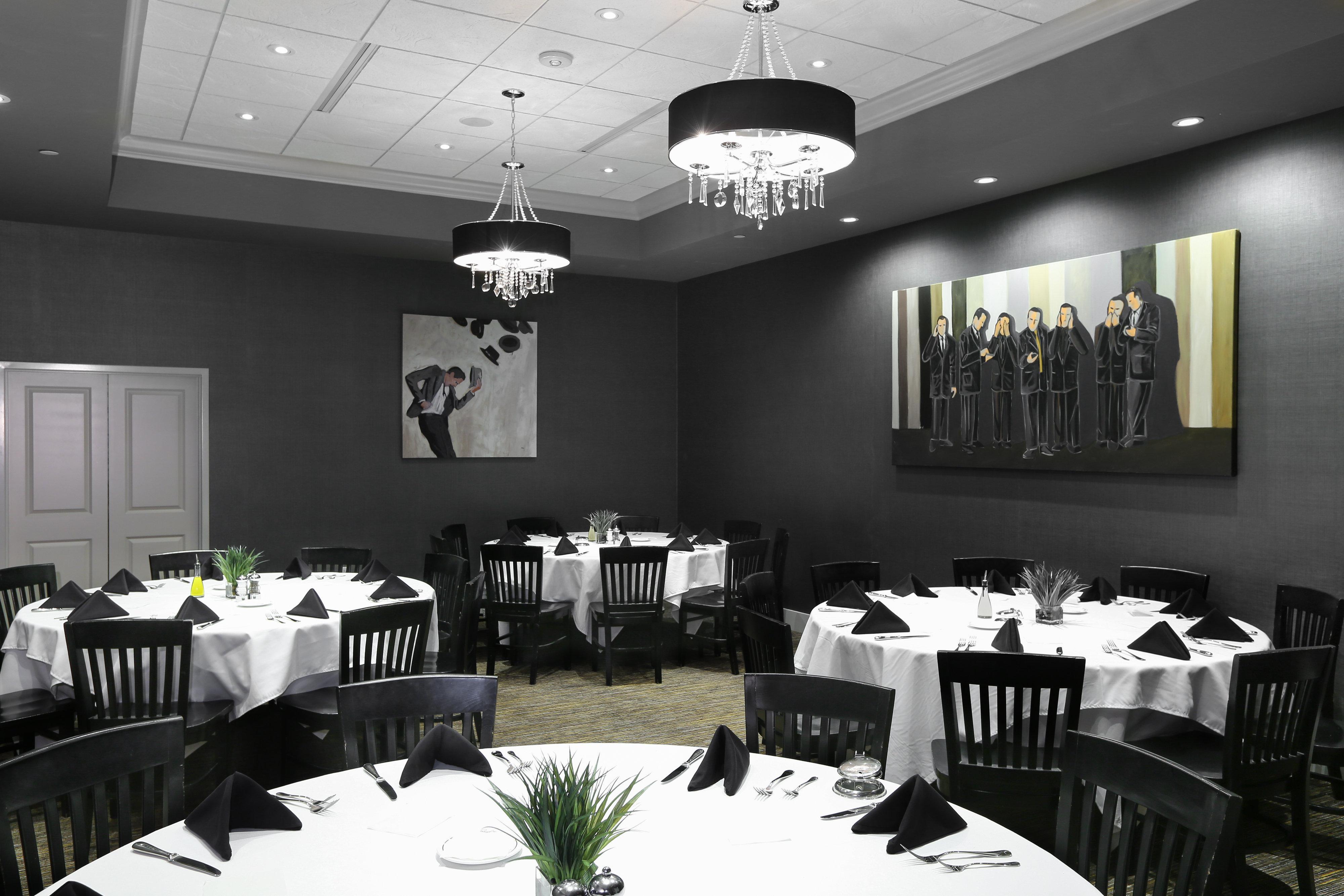 Holiday Inn And Suites East Peoria By Ihg Εξωτερικό φωτογραφία