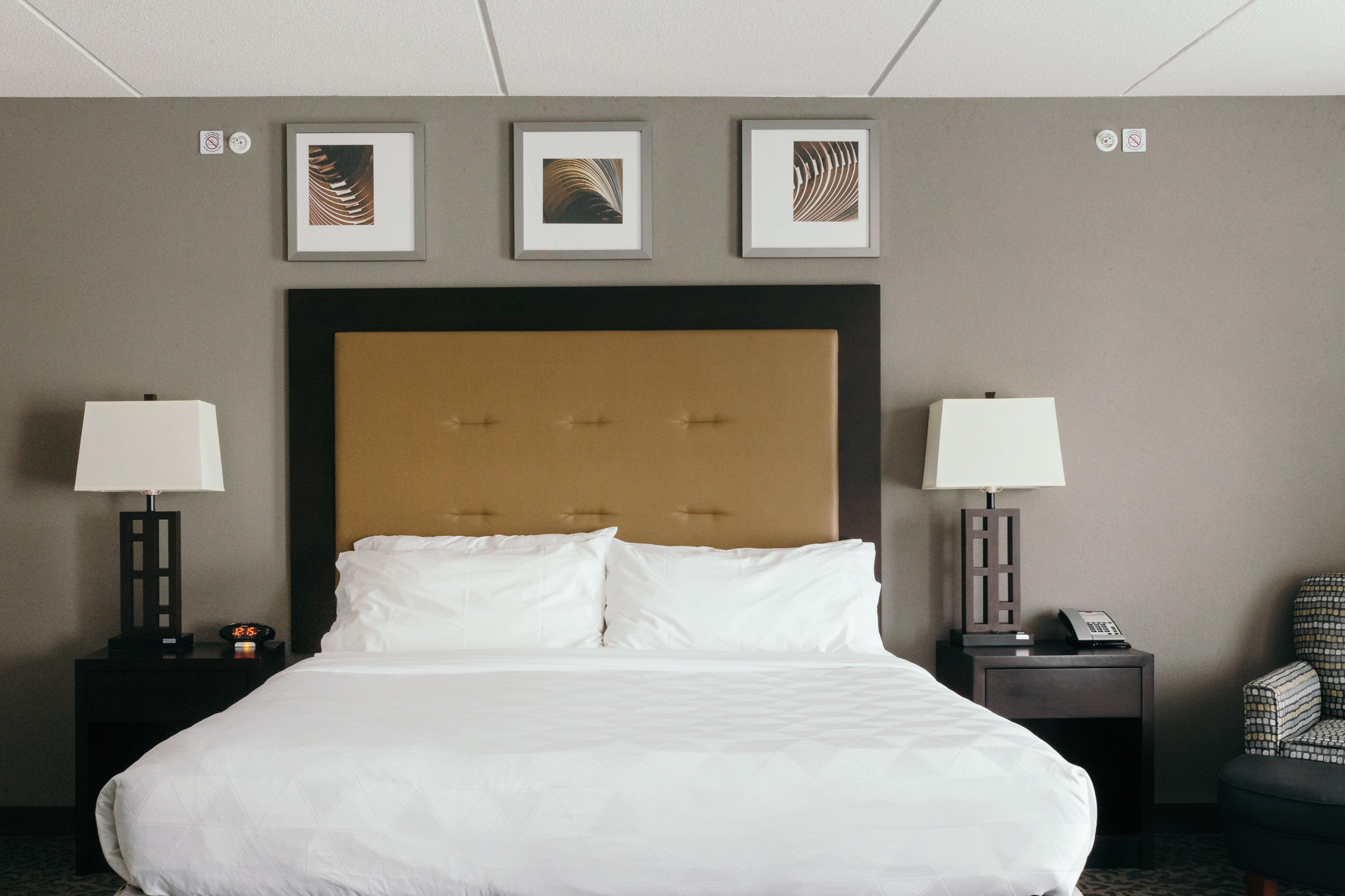 Holiday Inn And Suites East Peoria By Ihg Εξωτερικό φωτογραφία