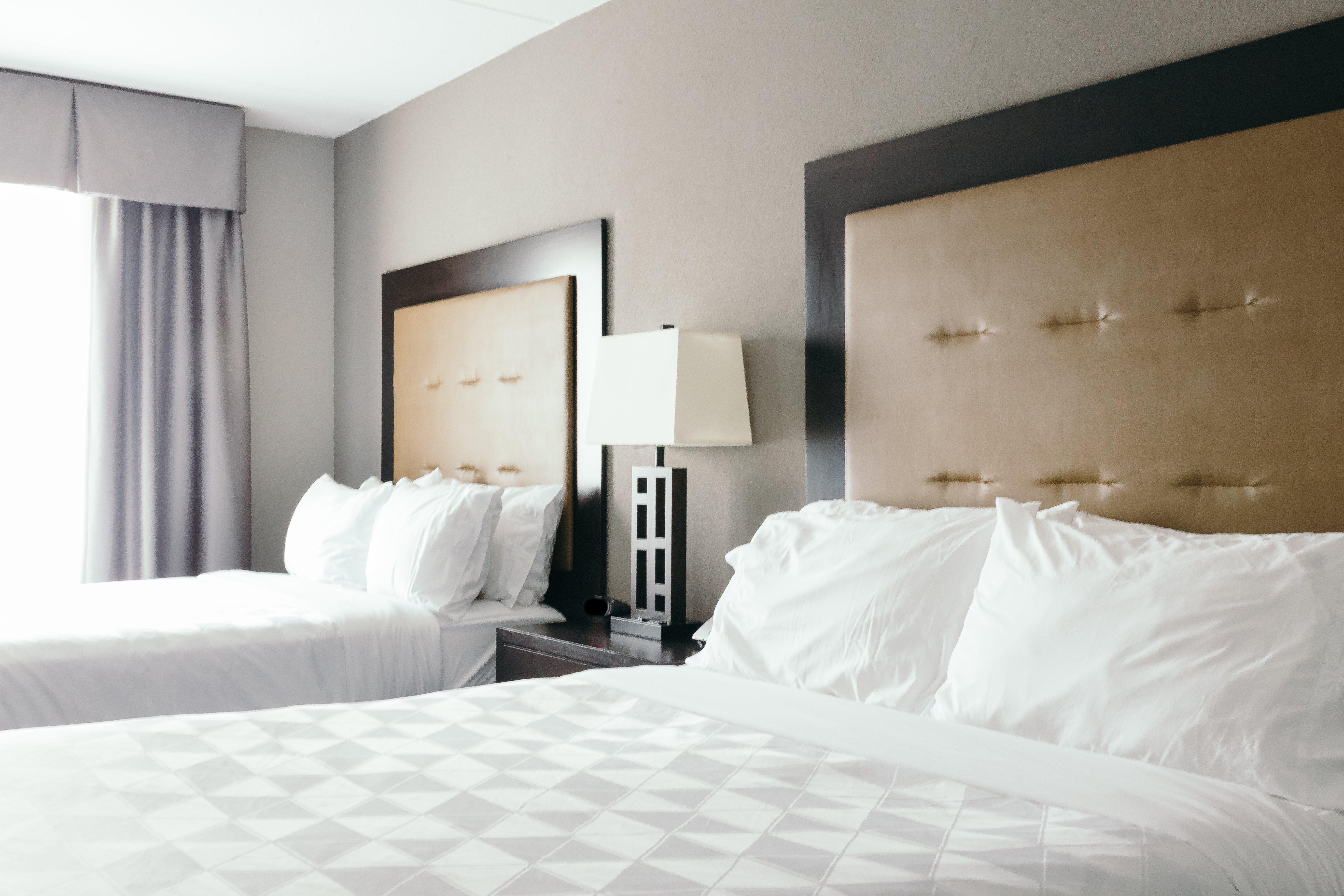 Holiday Inn And Suites East Peoria By Ihg Εξωτερικό φωτογραφία